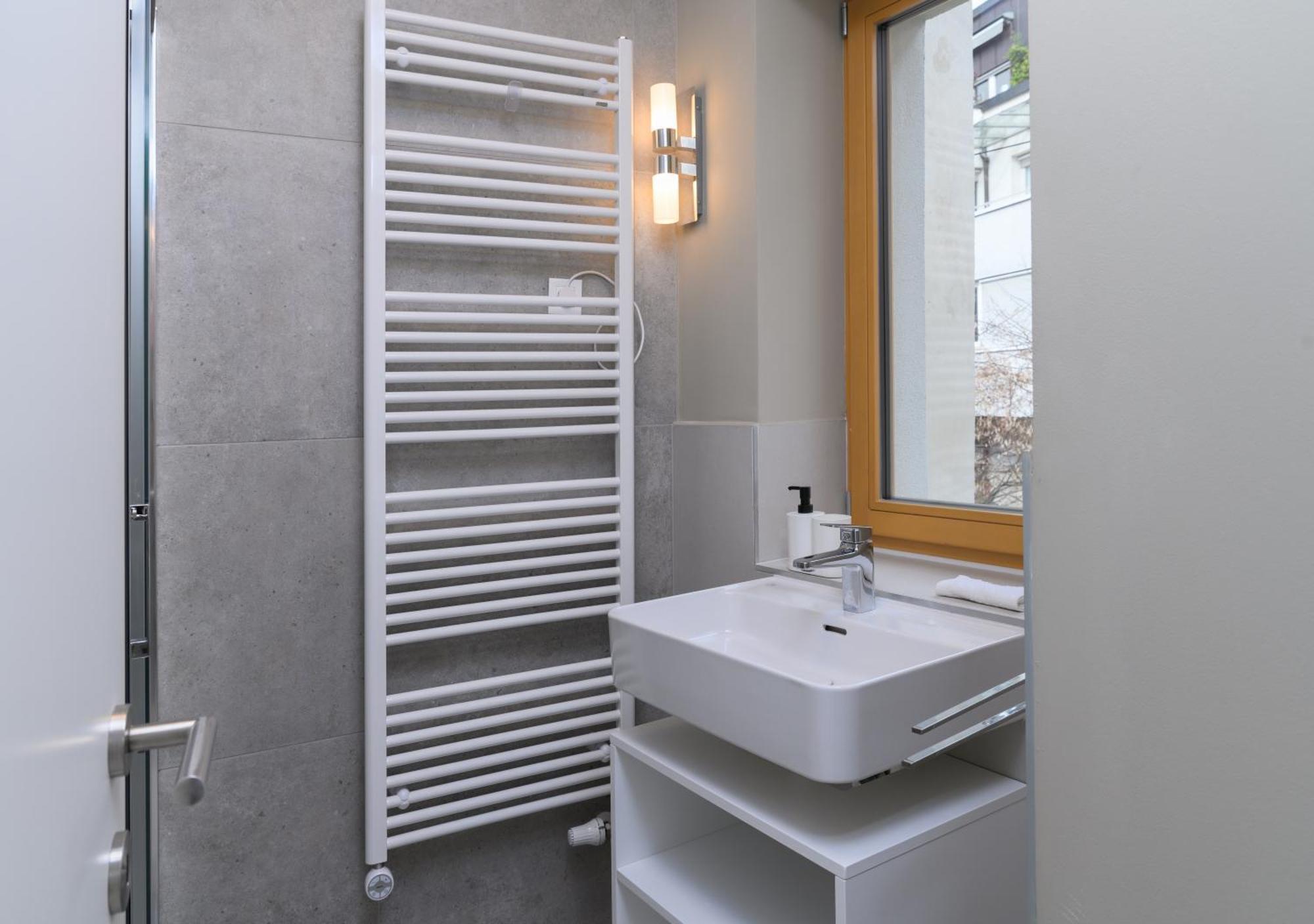 Primus Apartments Ljubljana Bagian luar foto